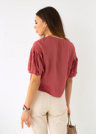 Женская свободная бордовая блуза с коротким рукавом на пуговицах2 фото