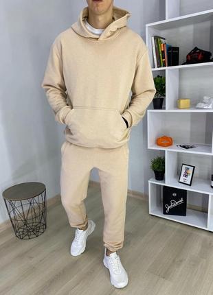 Спортивний костюм