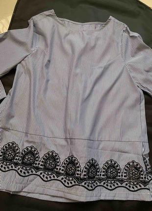 Женская летняя блузка в полоску с вышивкой в наличии4 фото