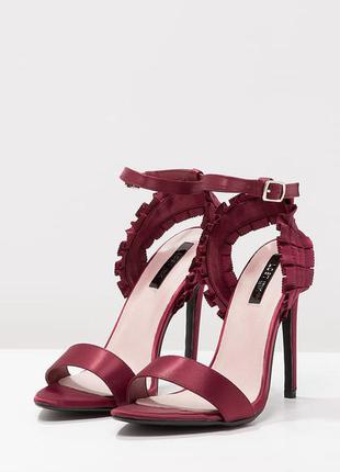 Круті туфлі від lost ink!37-38р-р