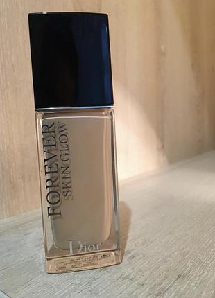 Тональный крем dior skin glow