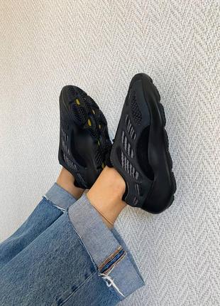 Чоловічі кросівки adidas yeezy boost 700 v3 alvan 41-42-43-457 фото