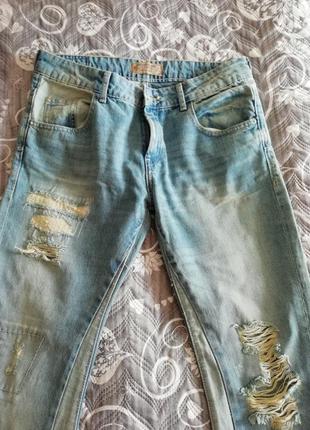 Джинсы zara boyfriends