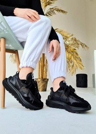 Кросівки чорні nike sacai black