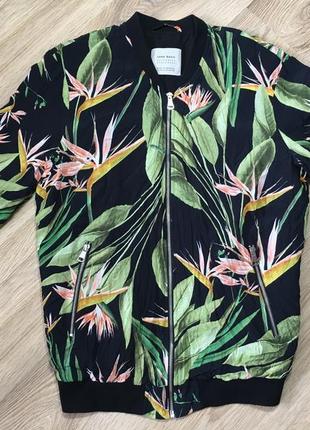 Жіноча бомберка zara basic