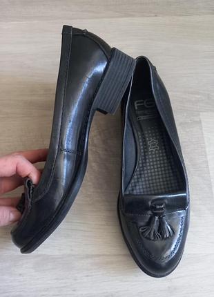 Туфли брендовые кожаные