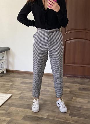 Брюки в крутой принт гусиная лапка new look