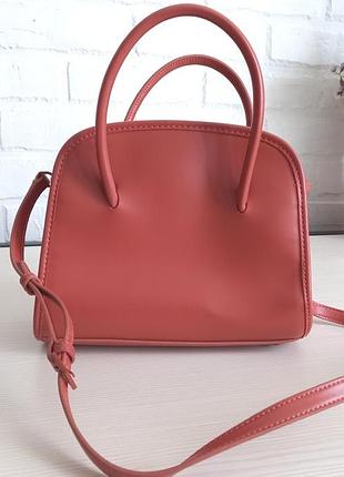 Стильная сумка zara