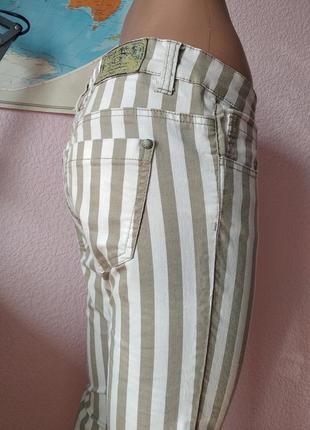 Стильные стрейчевые брюки amisu. торг. третий товар до 50 грн в подарок.