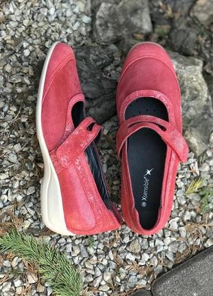 Фирменные кожаные женские мокасины слипоны туфли xsensible(голландия) 38р.