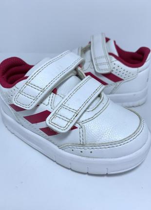 Кросівки adidas