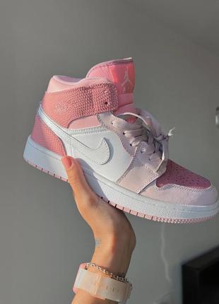 Шкіряні жіночі кросівки jordan 1 retro pink/ рожеві6 фото