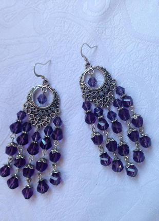 Длинные красивые фиолетовые серьги