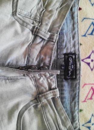 Новые рванные джинсы terranova s2 фото