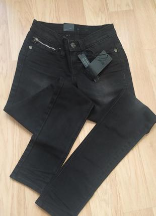 Брендові фірмові оригінальні стрейтчеві джинси levi's revel skinny leg, нові з бірками.