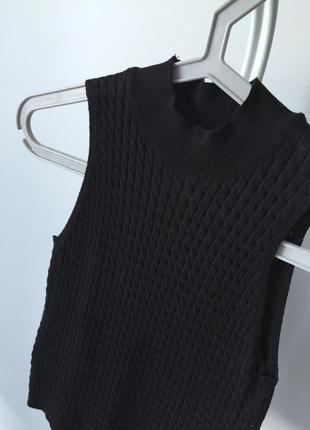 Стильная жилетка гольф