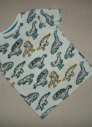 Футболка f&f на 5-6 років.