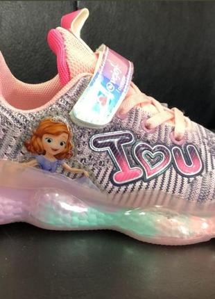 Кросівки  на дівчинку