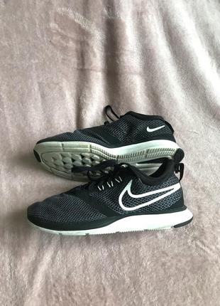 Фірмові бігові кросівки nike free tr fit 4.1 фото