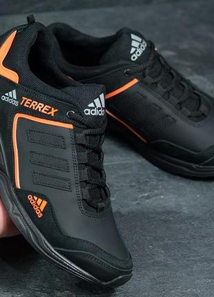 Чоловічі шкіряні кросівки adidas