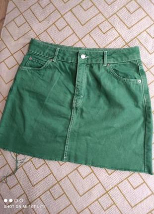 Зеленая джинсовая юбка4 фото