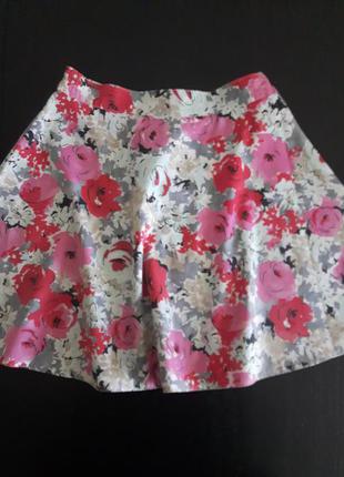 Кольорова спідниця