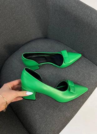 Ексклюзивні туфлі човники італійська шкіра зелені трава4 фото
