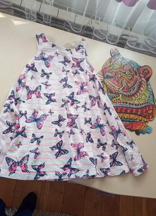 Красиве платтячко-сарафанчик