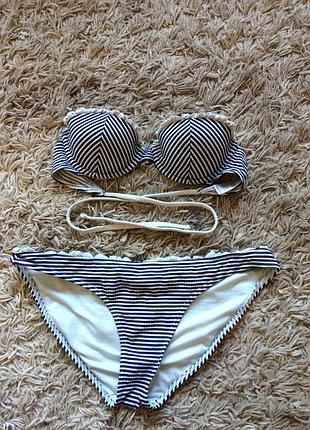 Купальник полосатый с рюшами