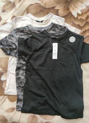 Футболки с коротким рукавом