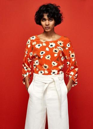 Блуза в цветочный принт zara basic