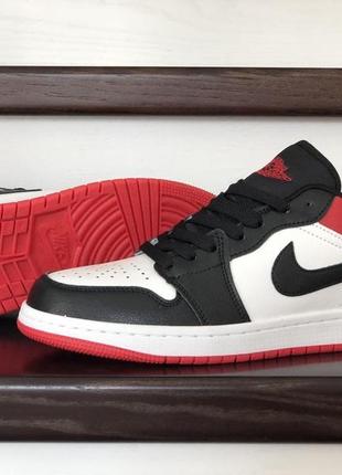 Жіночі низькі шкіряні кросівки Travis Scott Jordan 1s match sneaker tees🆕 найк аїр джордан