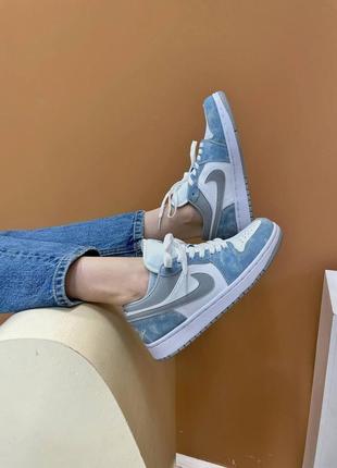 Жіночі кросівки nike air jordan 1 low white blue5 фото