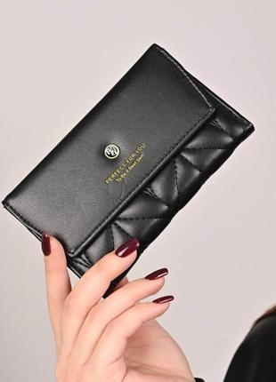 Модний жіночий гаманець.