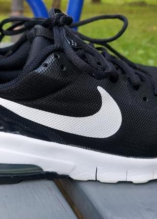 navy blue nike tights men jeans shoes