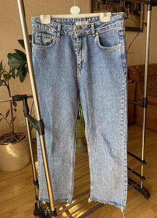 Джинси жіночі