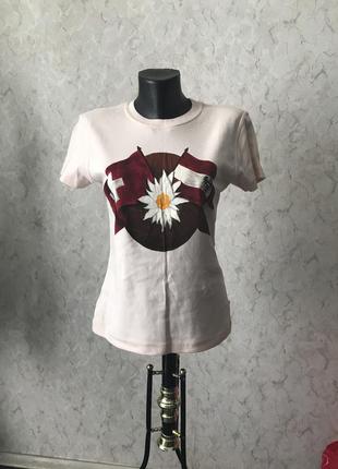 Нова фудболка супер якість пудровий колір