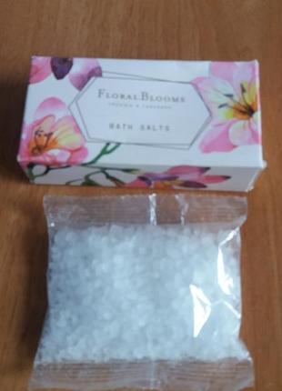 Соль парфюмированная для ванной floral blooms