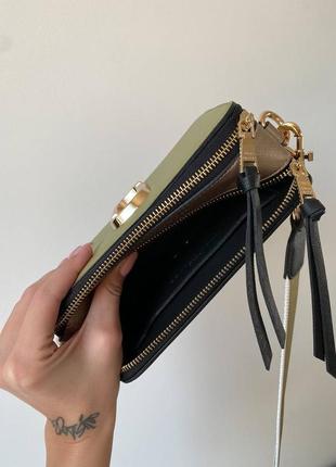 Marc jacobs snapshot olive/gold logo новинка женская оливковая сумочка хаки марк джейкобс тренд жіноча сумка хакі оливка8 фото