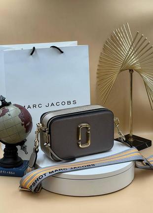 Marc jacobs snapshot gold / silver logo новинка женская серебристая стильная сумка марк джейкобс срібна сумочка тренд