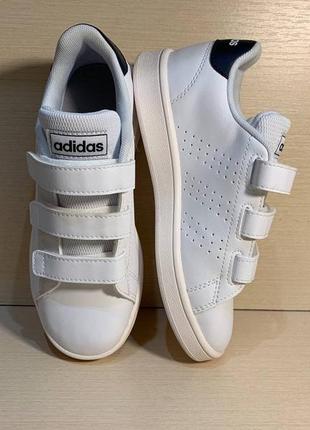 Дитячі кросівки adidas advantage білі, розмір 326 фото