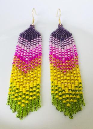 Яркие разноцветные серьги бахрома из бисера10 фото