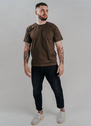 Базова шоколадна чоловіча футболка 100% бавовна (+25 кольорів)1 фото
