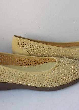 Нові ажурні туфлі-балетки, bass, р. 39,5