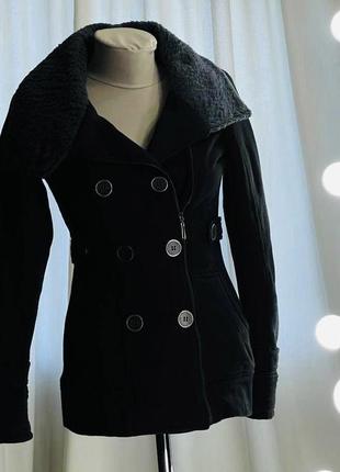 Женское чёрное пальто/куртка/кардиган