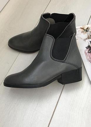 Кожаные французские демисезонные осенние весенние ботинки челси 36-37 размер andre