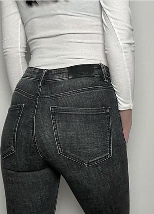 Жіночі графітові джинси джинсы stradivarius5 фото