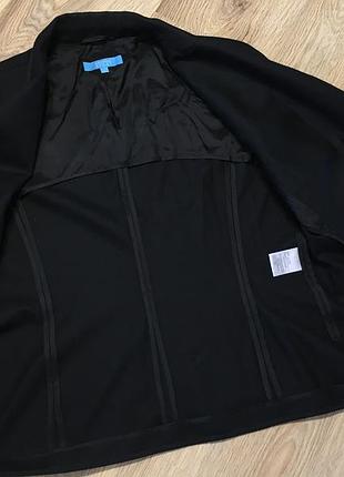 Женский блейзер escada sport6 фото