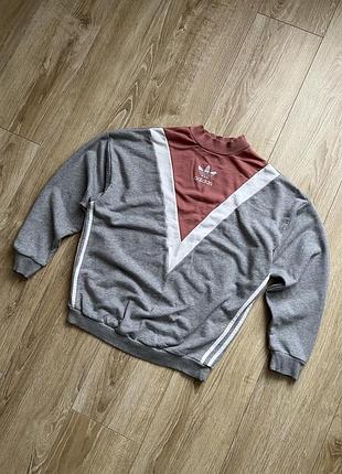 Свитшот adidas