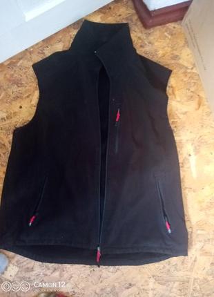 Жилетка strauss